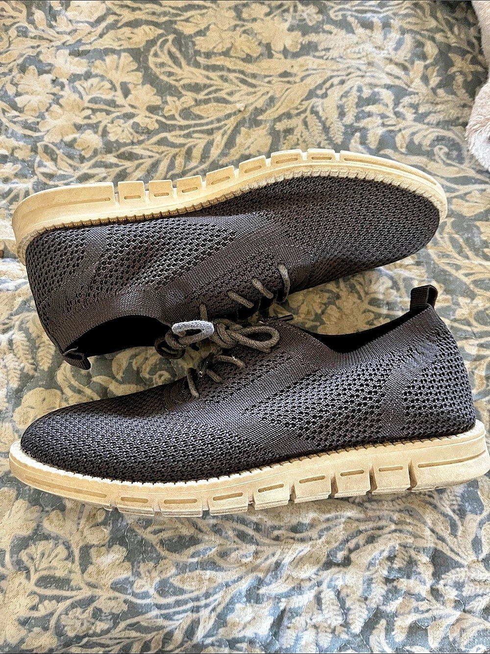 Grey Athleisure Sneakers - Picture 2 of 4